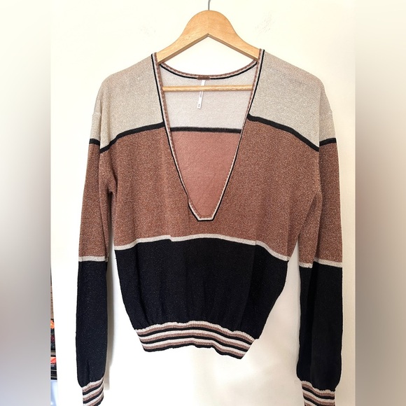 Free People Sweater - Sz Medium - Deep V-Neck - Color Block - Gold Dust - Picture 5 of 8